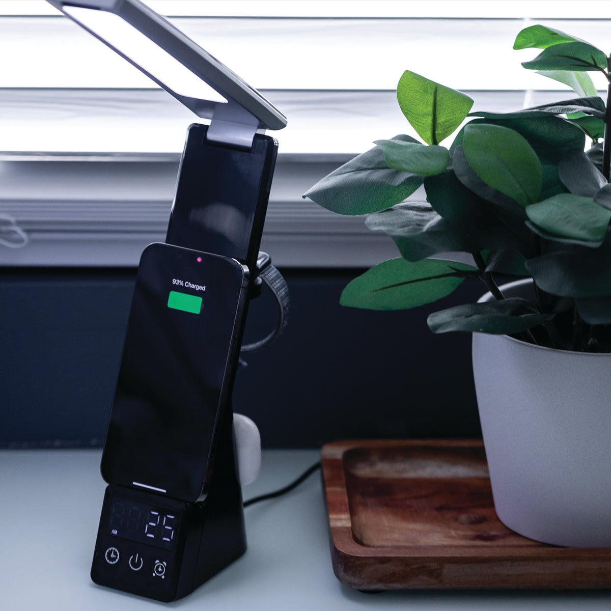 5in1 Lamp & Wrlss Chrg w/ tws